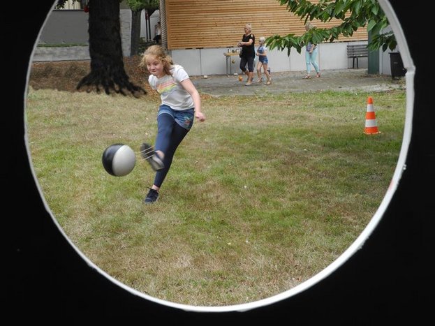 DSCN3946bearb_ret.jpg DSCN3946bearb_ret.jpg