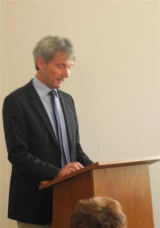 DSCN3829Ausschn__Individuell_.jpg DSCN3829Ausschn__Individuell_.jpg