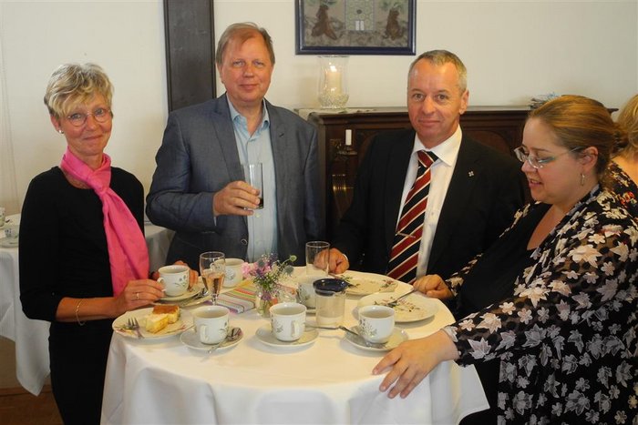 DSCN3818Ausschn__Individuell_.jpg DSCN3818Ausschn__Individuell_.jpg